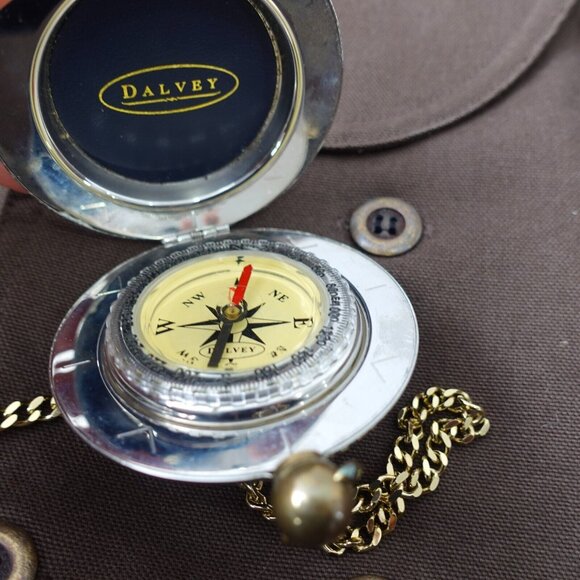 Frontier Classics Vest XL Brown VTG DALVEY Compass Western Cowboy Safari Hunting - Picture 8 of 16